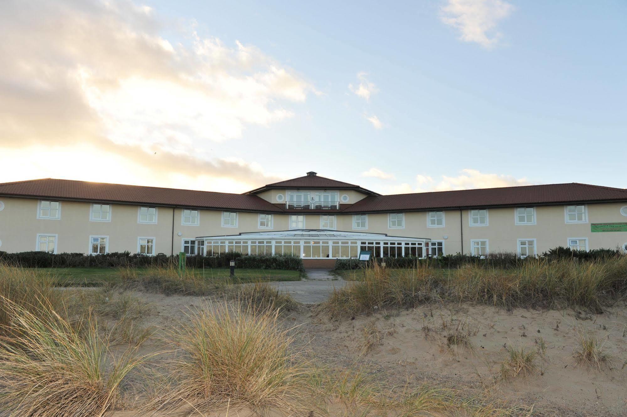 The Little Haven Hotel On The Beach Саут Шийлдс Екстериор снимка