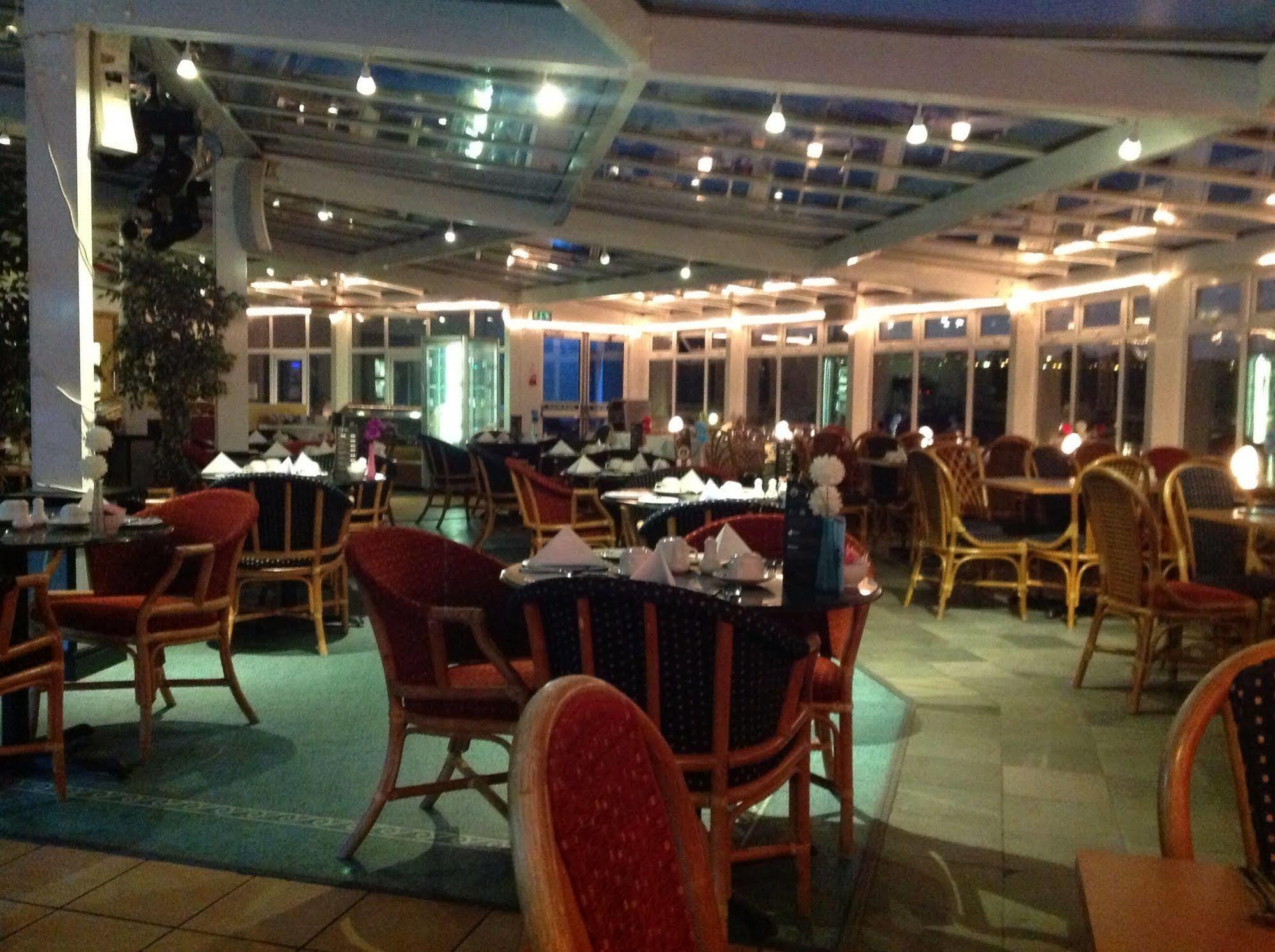 The Little Haven Hotel On The Beach Саут Шийлдс Екстериор снимка