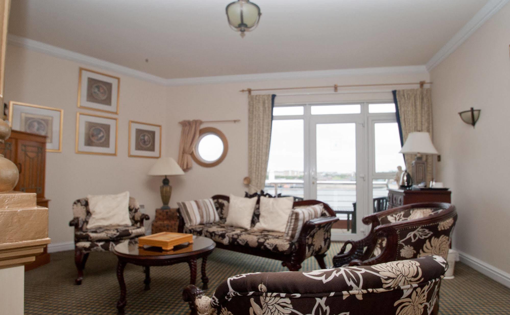 The Little Haven Hotel On The Beach Саут Шийлдс Екстериор снимка